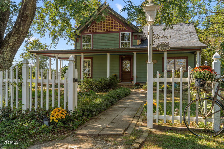 Property Photo:  2220 Union Road  TN 37745 