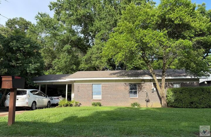 Property Photo:  309 Breckenridge St.  TX 75501 
