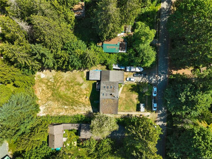 Property Photo:  1376 Hooley Rd  BC V0P 1N0 