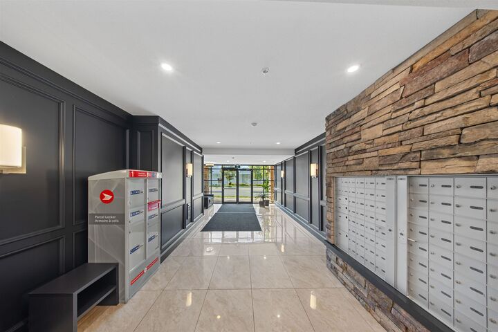 Property Photo:  2860 Trethewey Street 208  BC V2T 0G5 