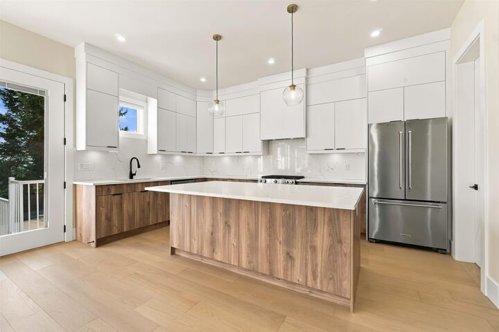 Property Photo:  1026 Stewart Avenue 104  BC V3K 2N6 