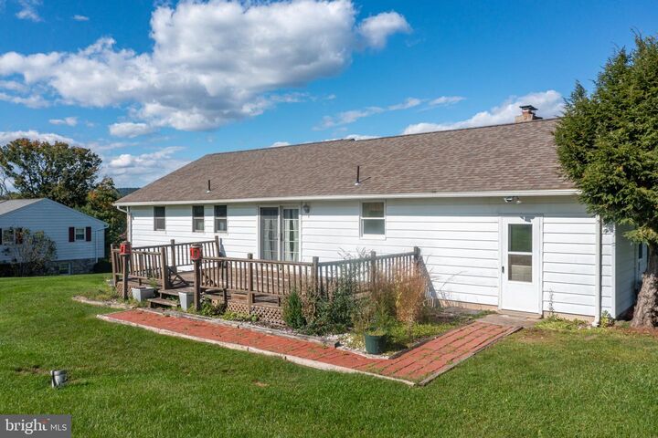 Property Photo: 38 Locust Road PA 19512