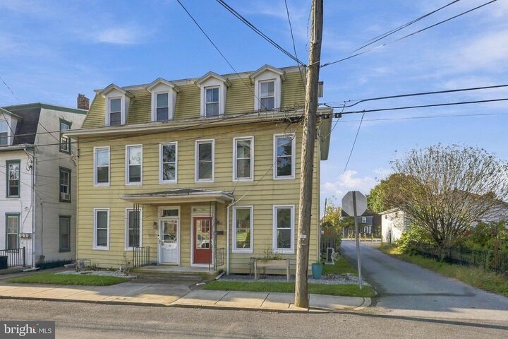 Property Photo: 54 W Donegal Street PA 17552