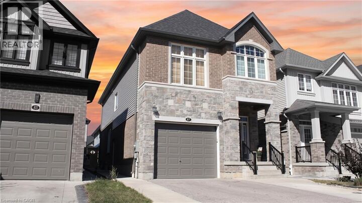Property Photo:  87 Monarch Woods Drive  ON N2P 0K1 