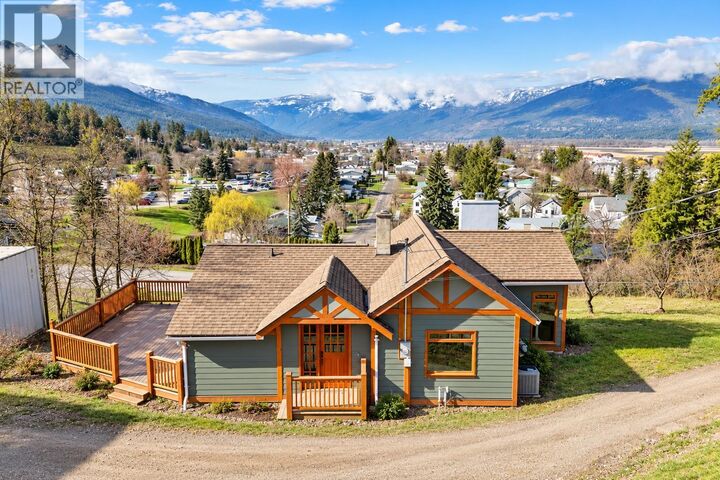 Property Photo:  1321 10th Avenue  BC V1E 2V6 
