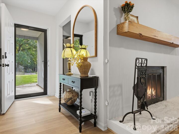 Property Photo: 10702 Kingfisher Drive NC 28226