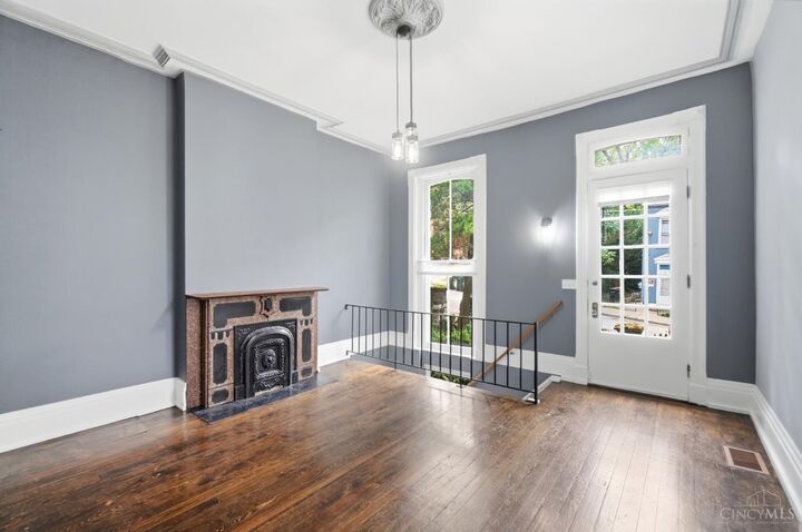 Property Photo:  116 Parker Street  OH 45219 