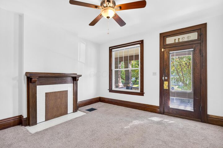 Property Photo: 2211 N 4th Street OH 43201