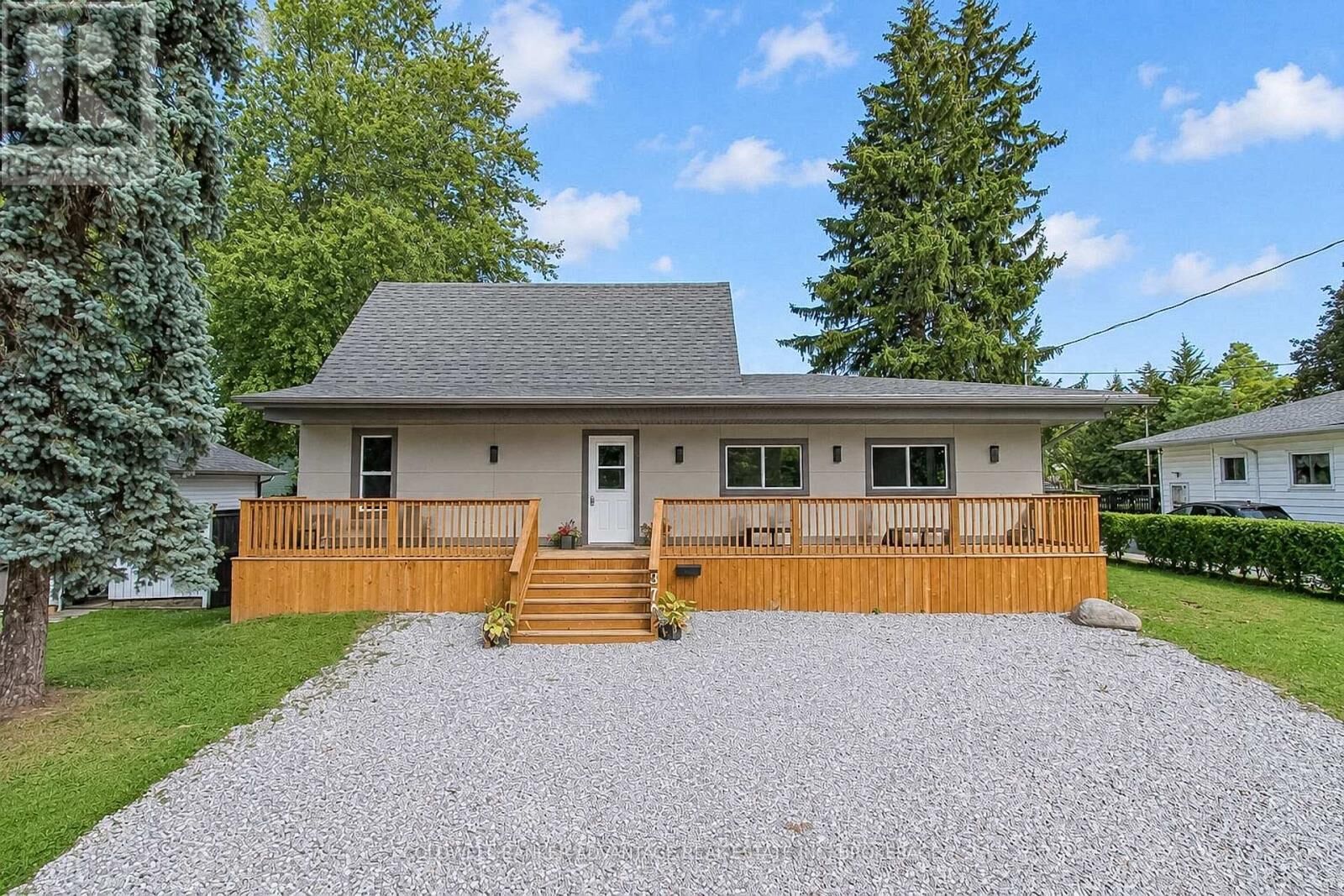 Property Photo:  378 Thorold Road  ON L3C 3W6 