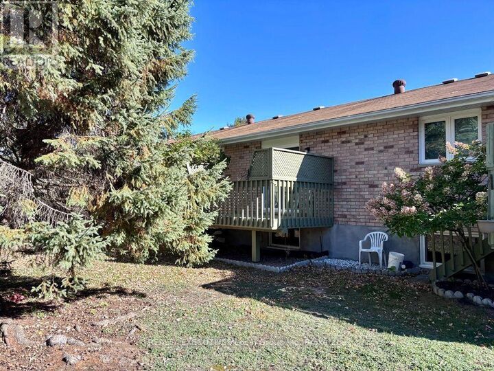 Property Photo:  624 Lakeshore Drive 33  ON P1A 2E8 
