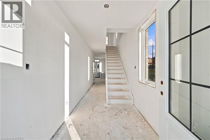 Property Photo:  72 Johnson Road 7  ON N3T 5M1 