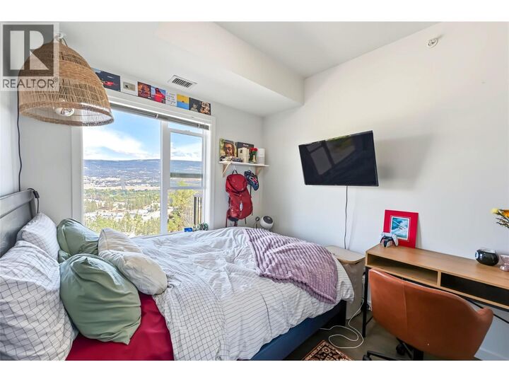 Property Photo:  935 Academy Way 309  BC V1V 3C9 