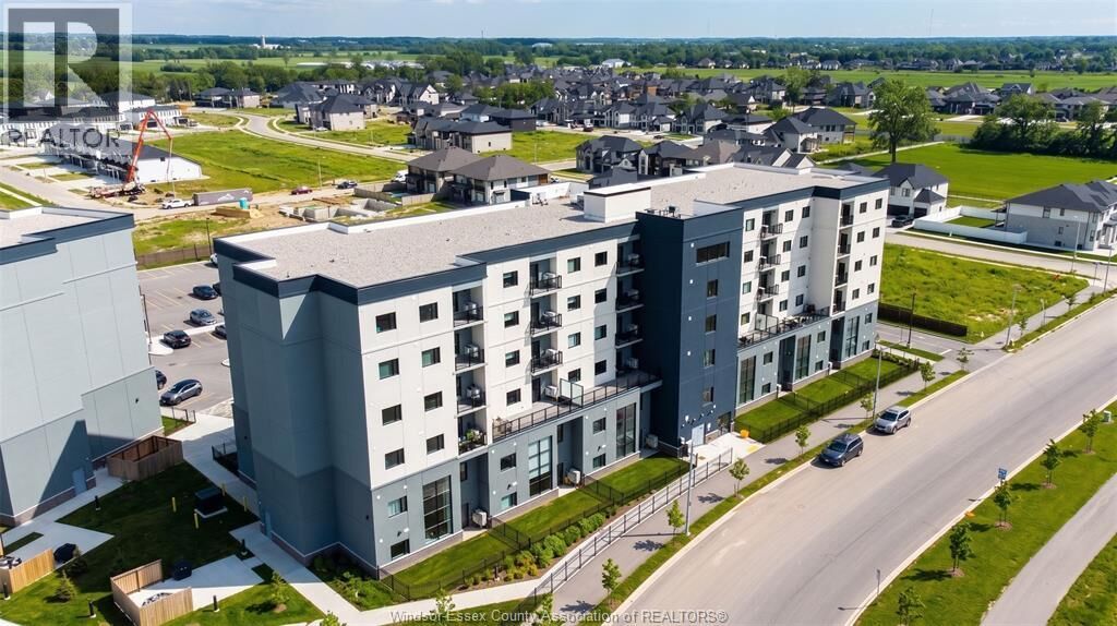 Property Photo:  7333 Meo Boulevard 111  ON N9H 0P4 