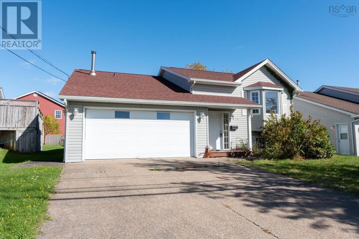 Property Photo:  30 Lancaster Drive  NS B3A 4Y9 