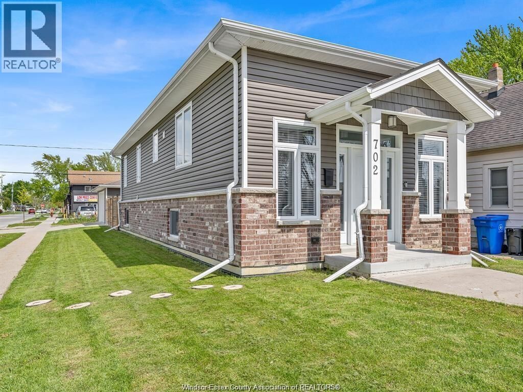 Property Photo:  702 Lesperance Road  ON N8N 1W7 