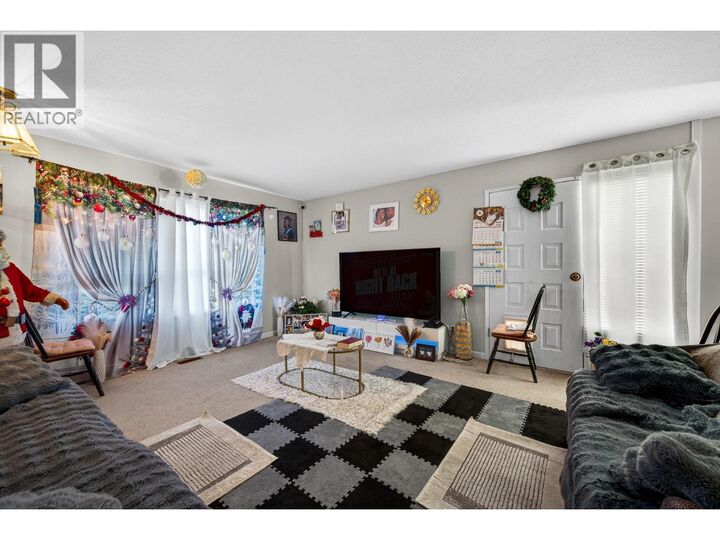 Property Photo: 2070/2072 Westsyde Road BC V2B 7C2