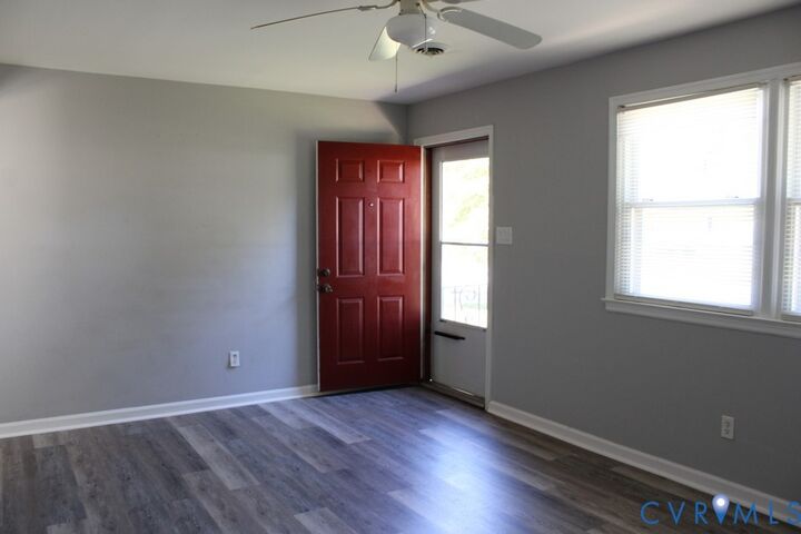 Property Photo:  390 Red Oak Drive  VA 23860 