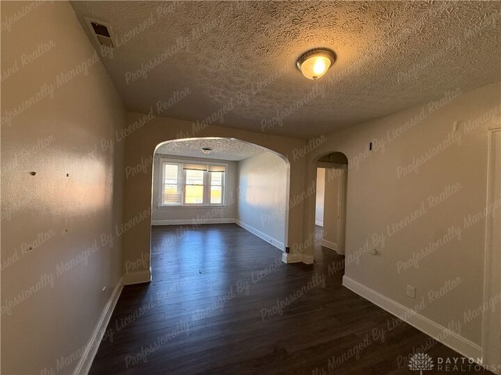 Property Photo:  5200 Montgomery Road 1  OH 45212 