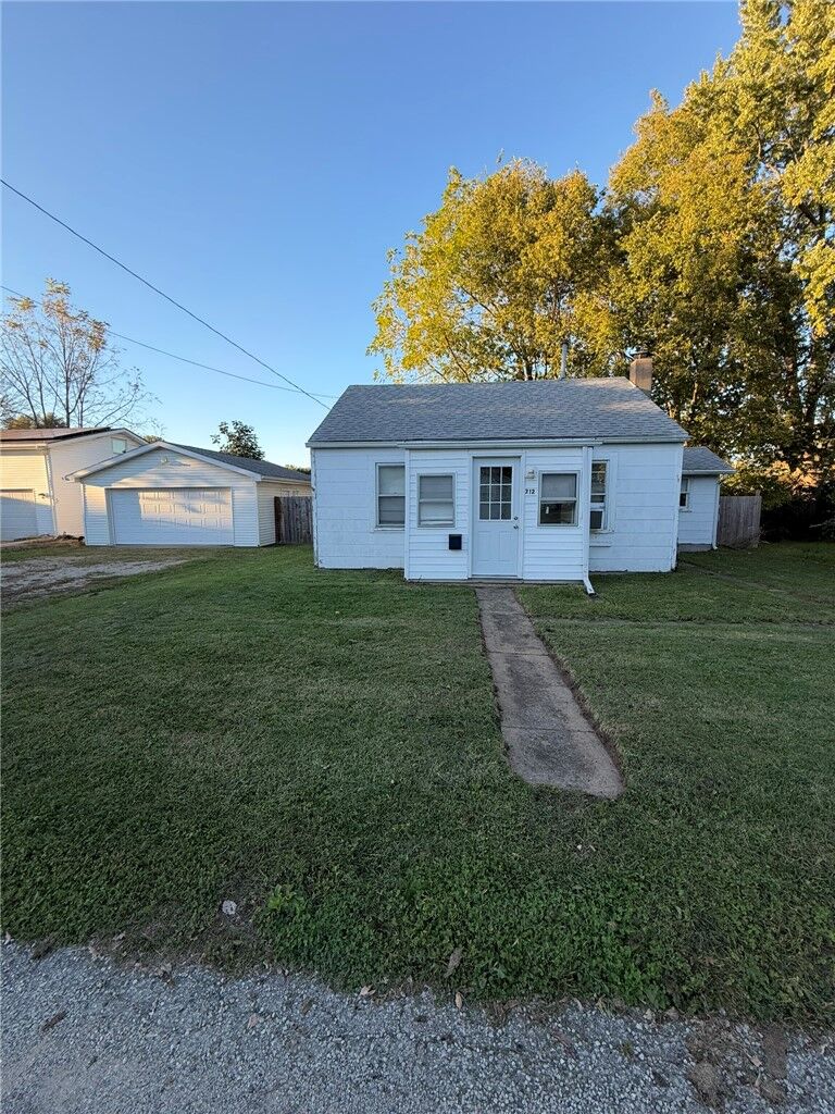 Property Photo: 712 Rex Lane OH 45320