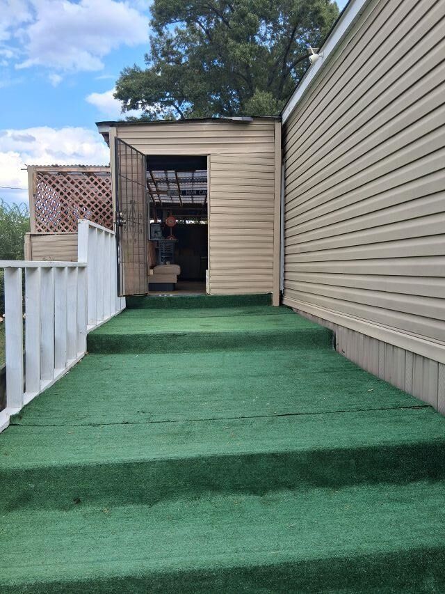 Property Photo:  8666 N St Hwy 42  TX 75684 