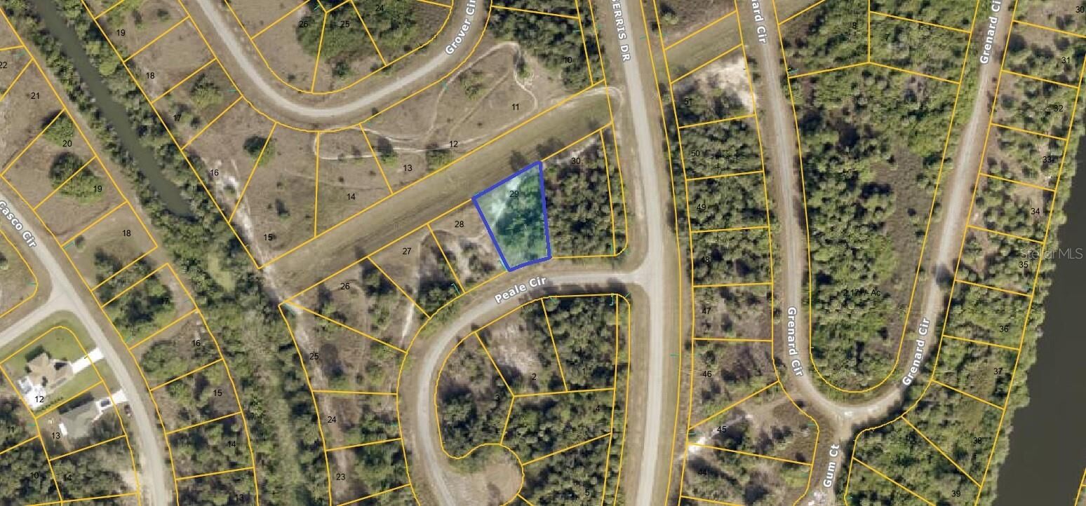 Property Photo: Peale Circle FL 34288