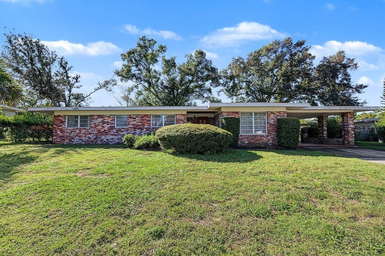 Property Photo:  211 Druid Hills Road  FL 33617 