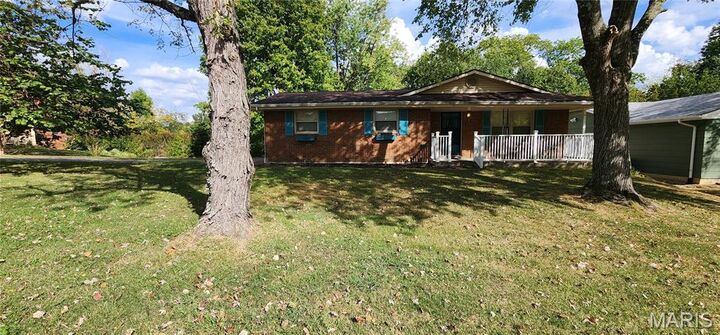 Property Photo:  2020 Steven Drive  MO 63701 