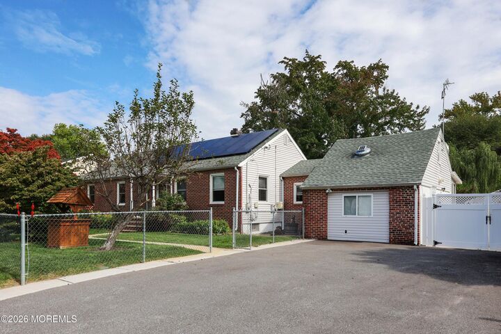 Property Photo:  32 Sunset Place  NJ 07748 