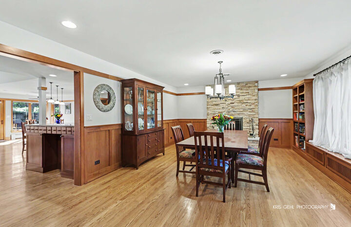 Property Photo:  907 Sherwood Drive  IL 60070 