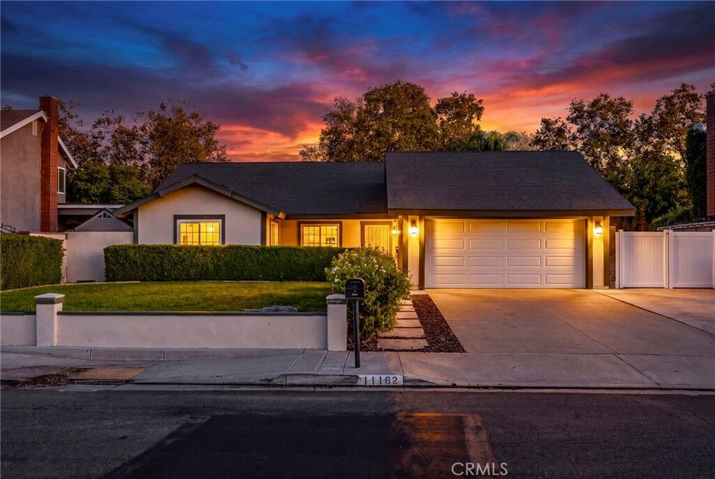Property Photo: 11162 Cochran CA 92505