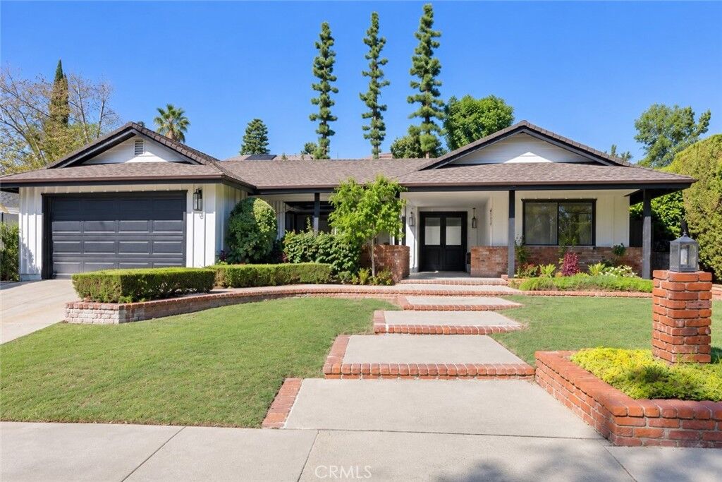 Property Photo:  4139 Magna Carta  CA 91302 