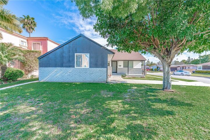 Property Photo:  10919 Newville  CA 90241 