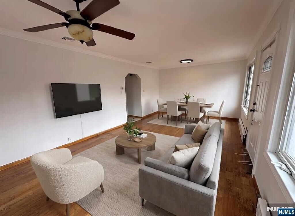 Property Photo:  209 8th Street 1  NJ 07022 