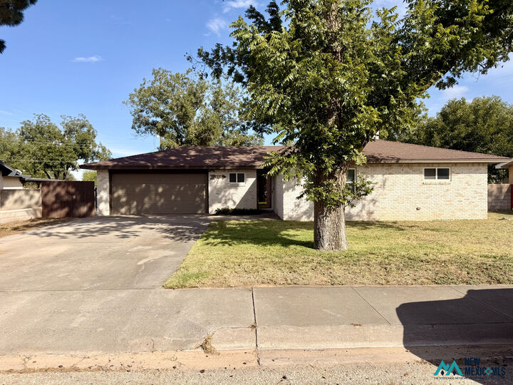 Property Photo:  503 S Fifteenth  NM 88210 