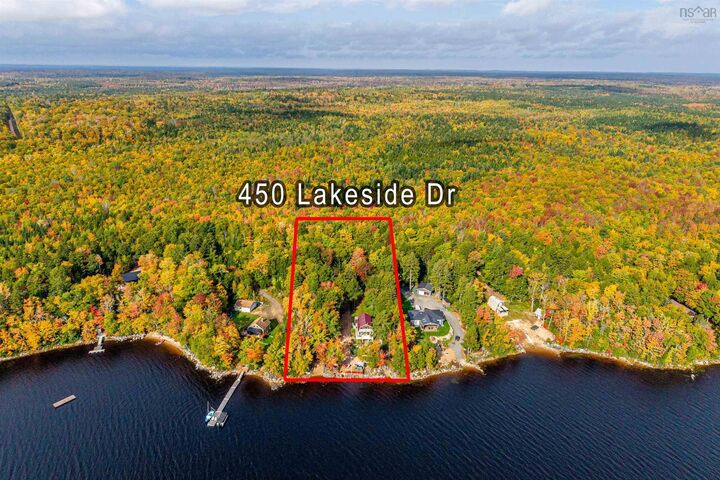 Property Photo: 450 Lakeside Drive NS B0R 1H0