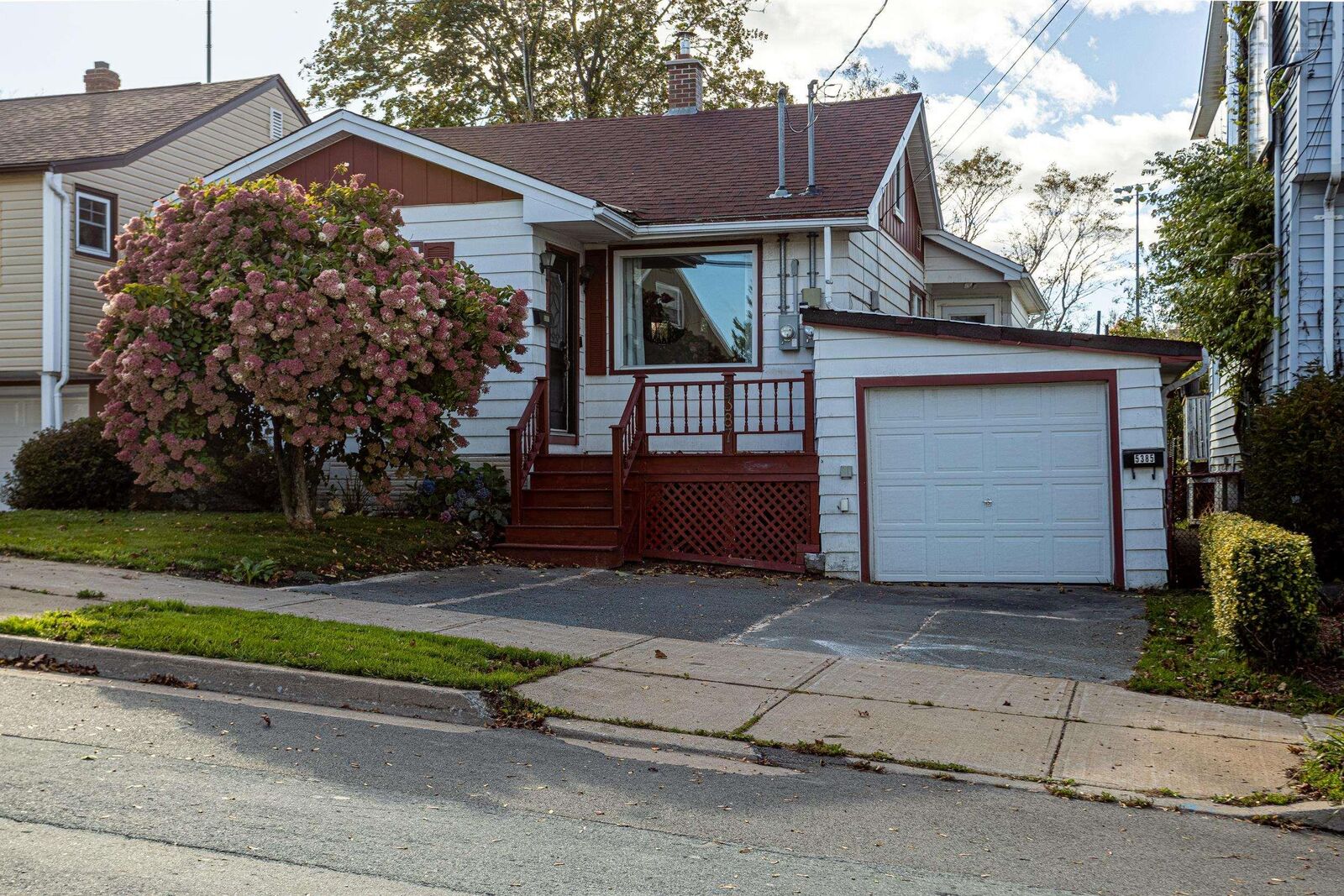 Property Photo: 5385/87 Glebe Street NS B3K 2R2