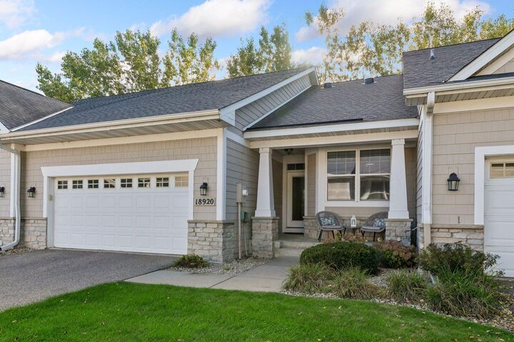 Property Photo:  18920 Dorenkemper Place  MN 55347 