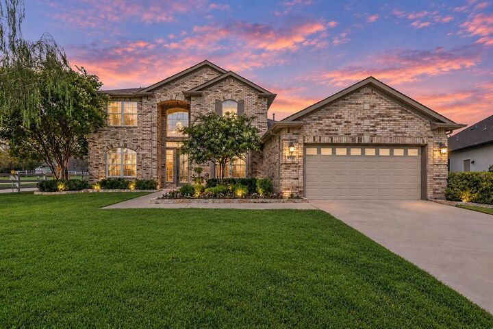 Property Photo:  8701 Freeport Drive  TX 76207 