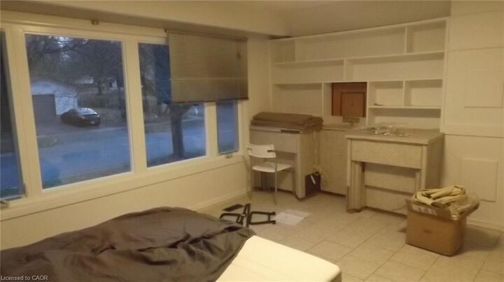 Property Photo:  68 Austin Drive  ON N2L 3Y4 