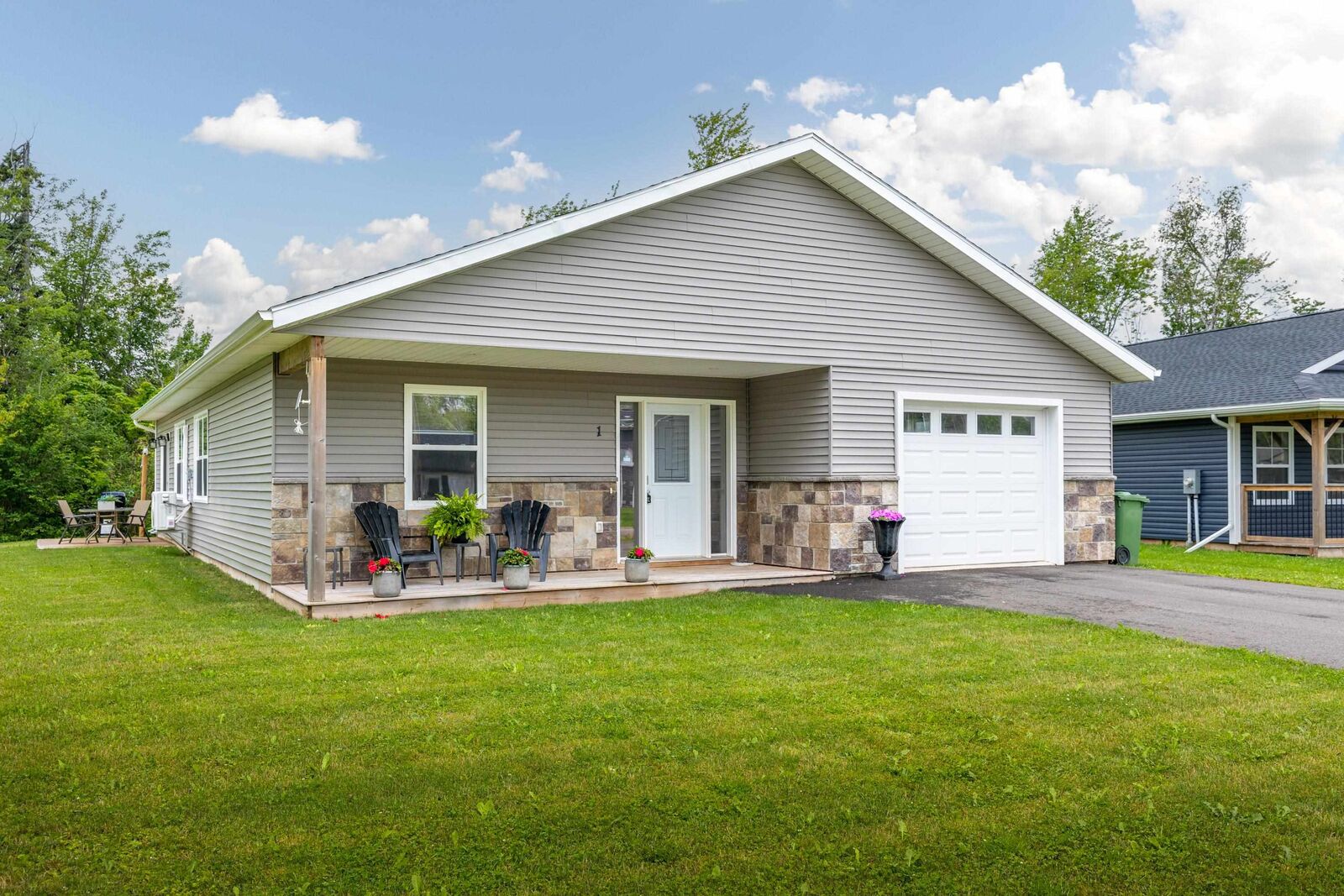 Property Photo:  1 Balderston Court  PE C1B 4H1 