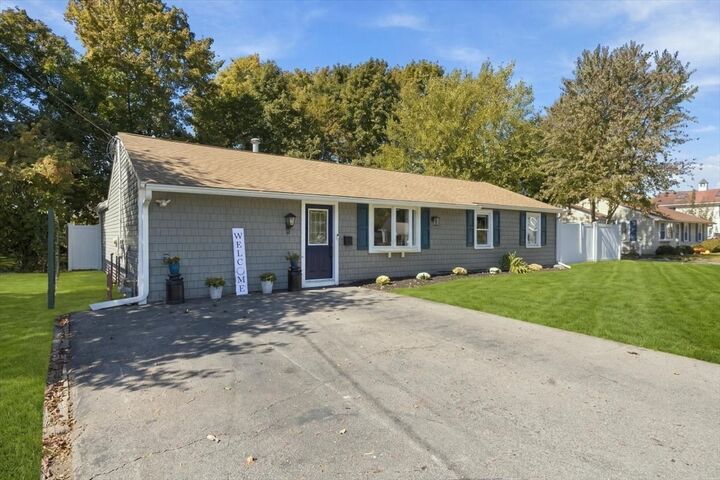 Property Photo:  17 Lake St  MA 02184 