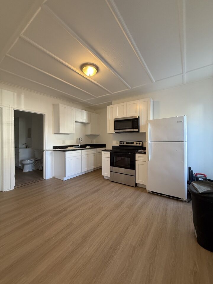 Property Photo:  254 Washington St 1R  MA 01830 