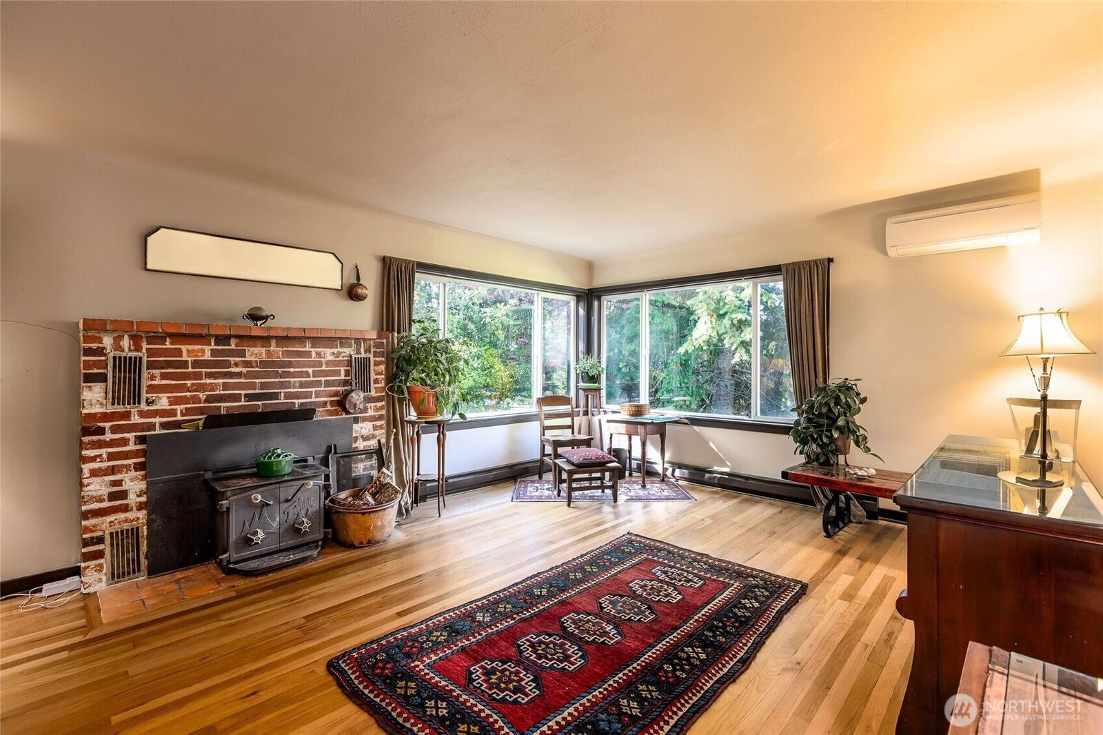 Property Photo:  505  Linder Street  WA 98250 