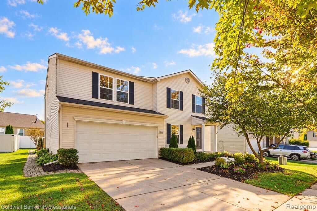 Property Photo:  8135 Cypress Circle  MI 48130 