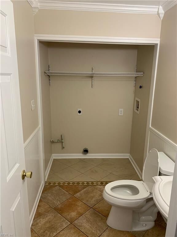 Property Photo:  524 Stuart Cir  VA 23502 