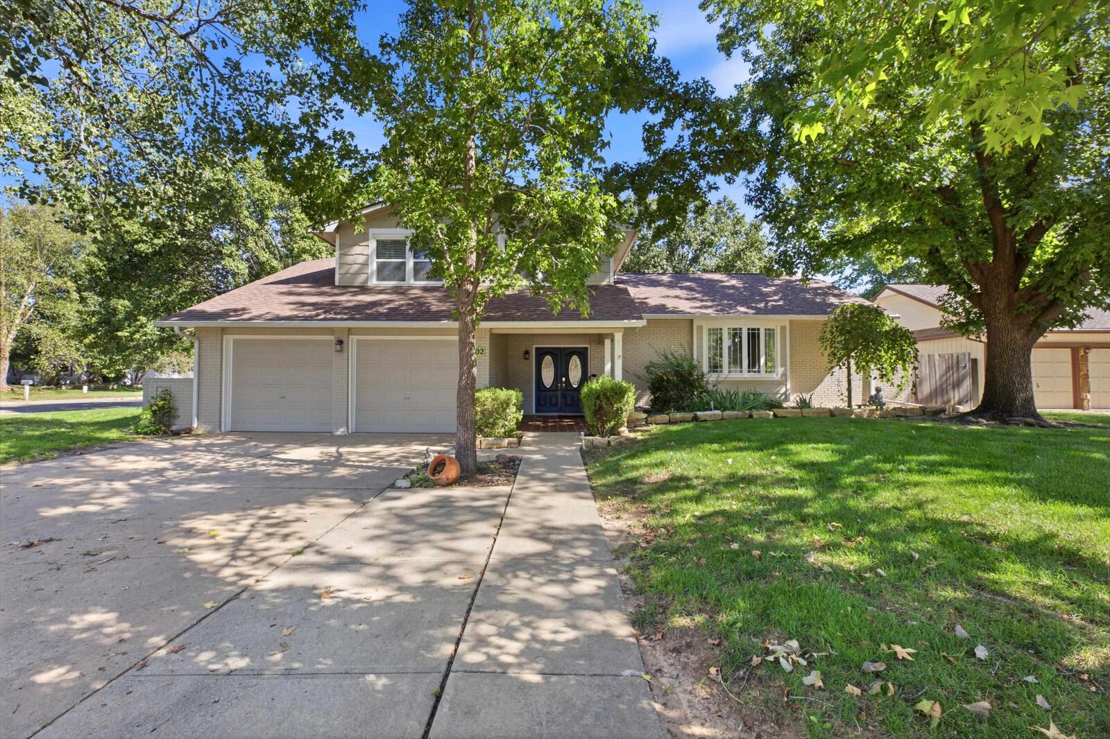 Property Photo: 2502 S Yellowstone Cir KS 67215