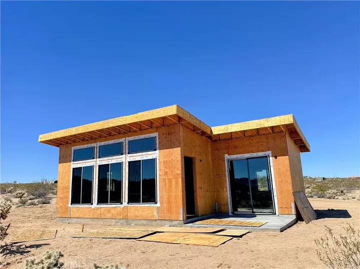 Property Photo:  4024 Ocean Avenue  CA 92252 