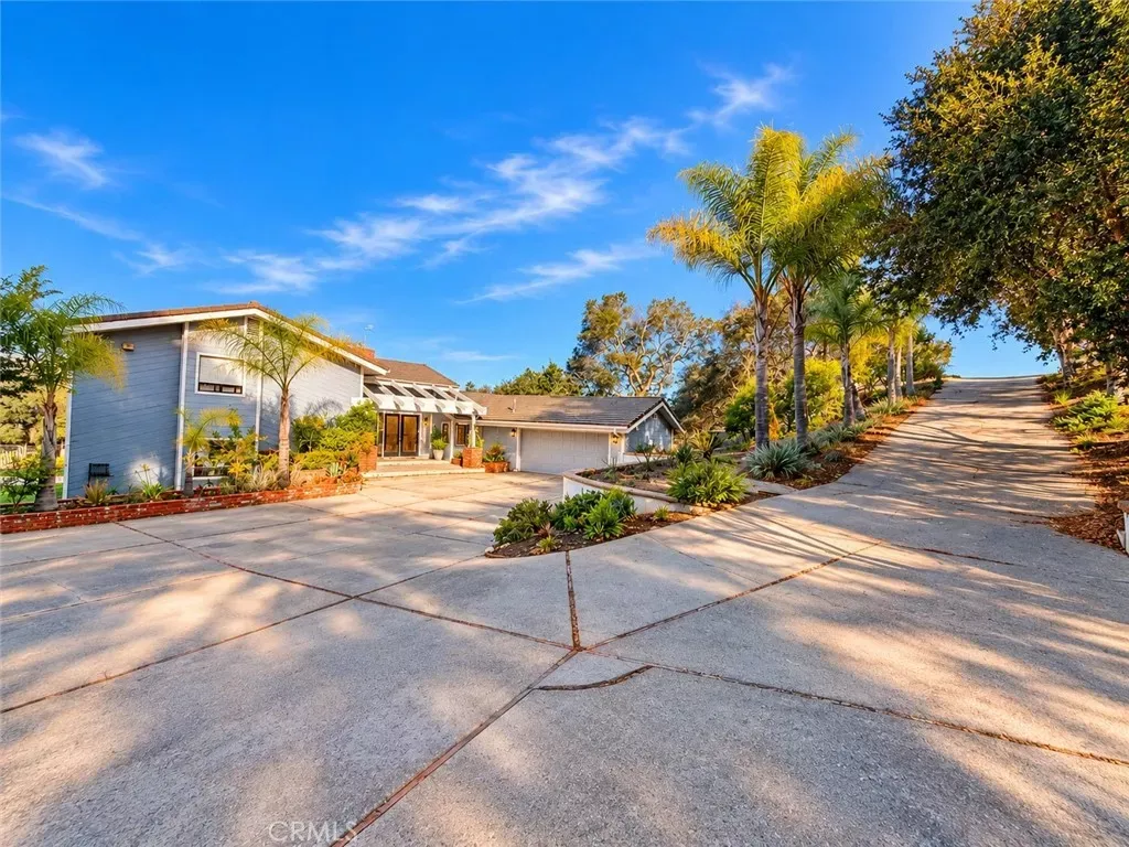 Property Photo:  6055 Quail Court  CA 93455 