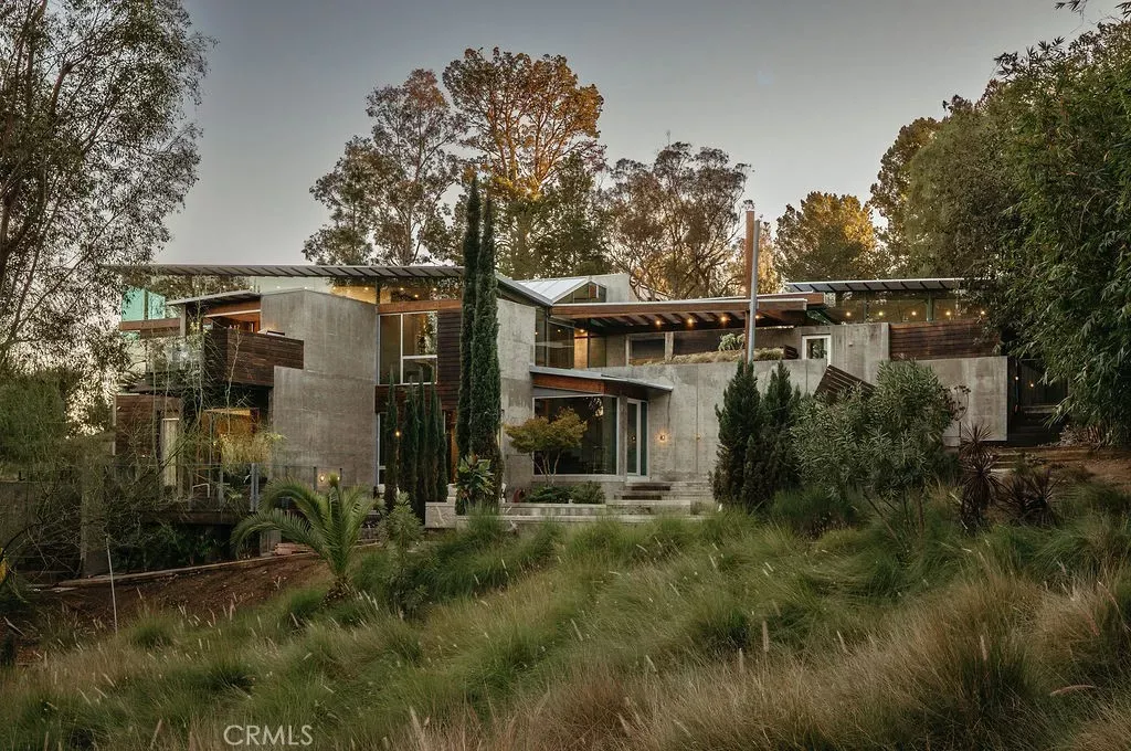 Property Photo: 2231 Foothill Boulevard CA 92705