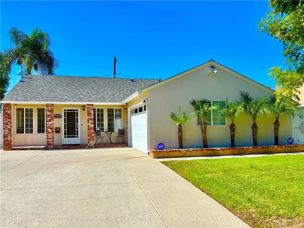 Property Photo:  8101 Jellico Avenue  CA 91325 